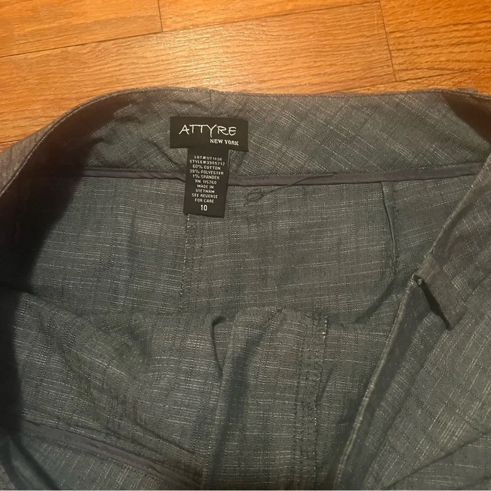 Attire women’s skirt